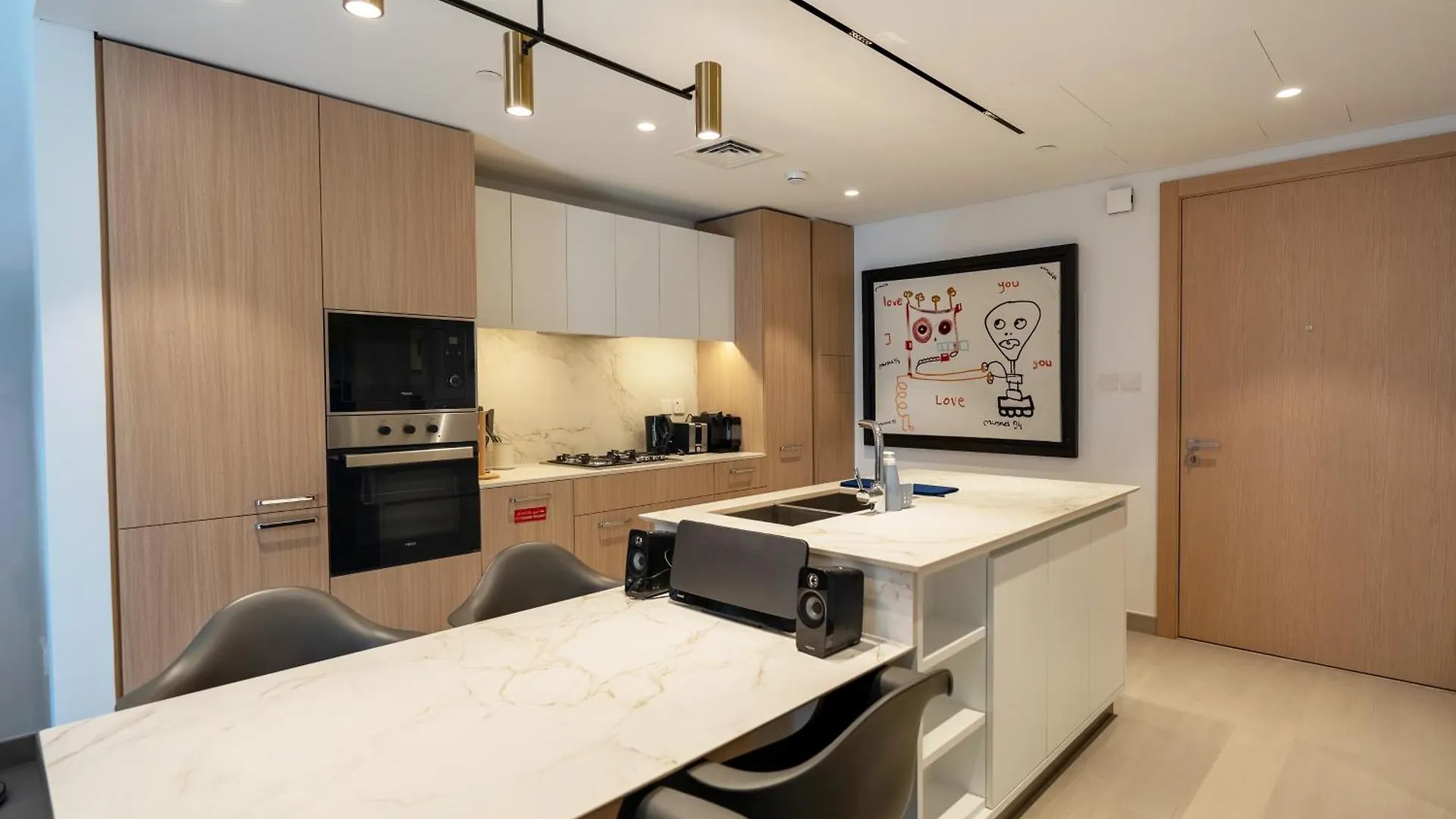 Apartment Aesthetic 1Br-Unit At Berkeley Palace Dubai United Arab Emirates