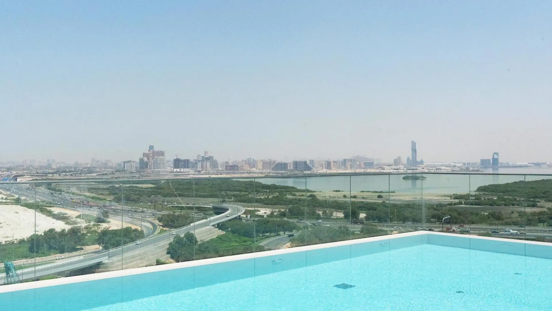 Aesthetic 1Br-Unit At Berkeley Palace Dubai Apartment