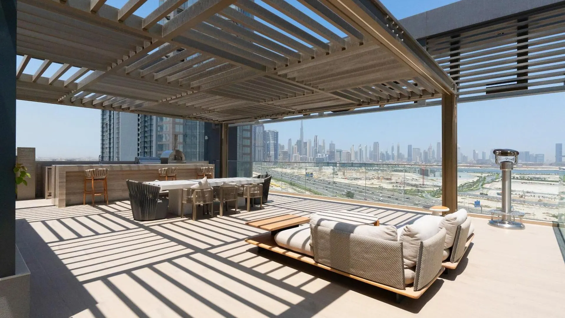 Aesthetic 1Br-Unit At Berkeley Palace Dubai United Arab Emirates