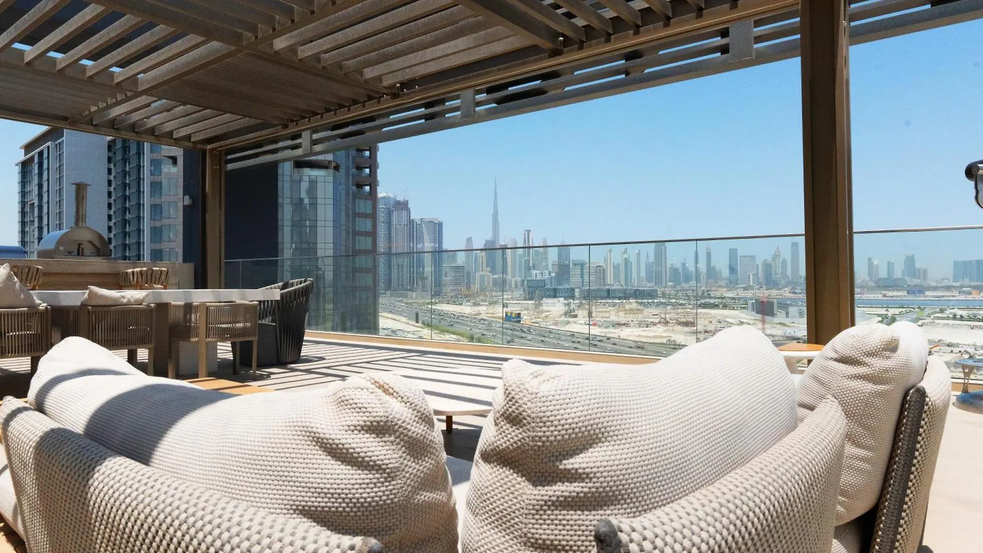 Apartment Aesthetic 1Br-Unit At Berkeley Palace Dubai United Arab Emirates
