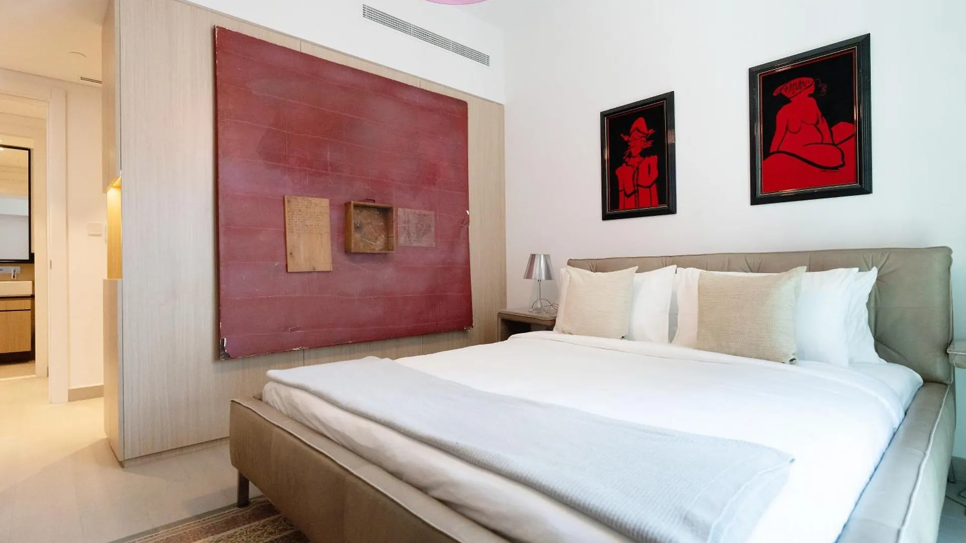 Apartment Aesthetic 1Br-Unit At Berkeley Palace Dubai United Arab Emirates