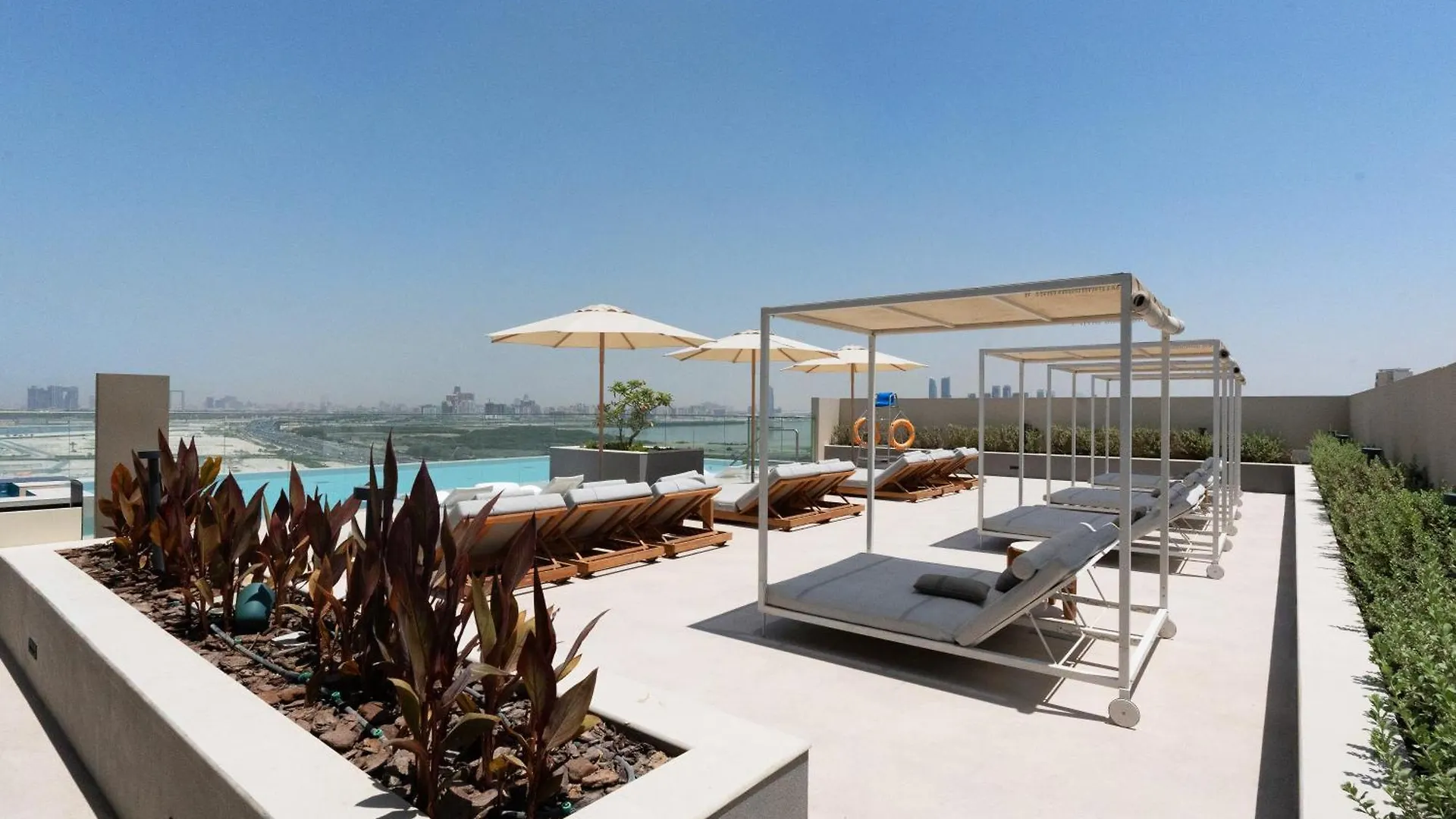 Aesthetic 1Br-Unit At Berkeley Palace Dubai 0*,  United Arab Emirates