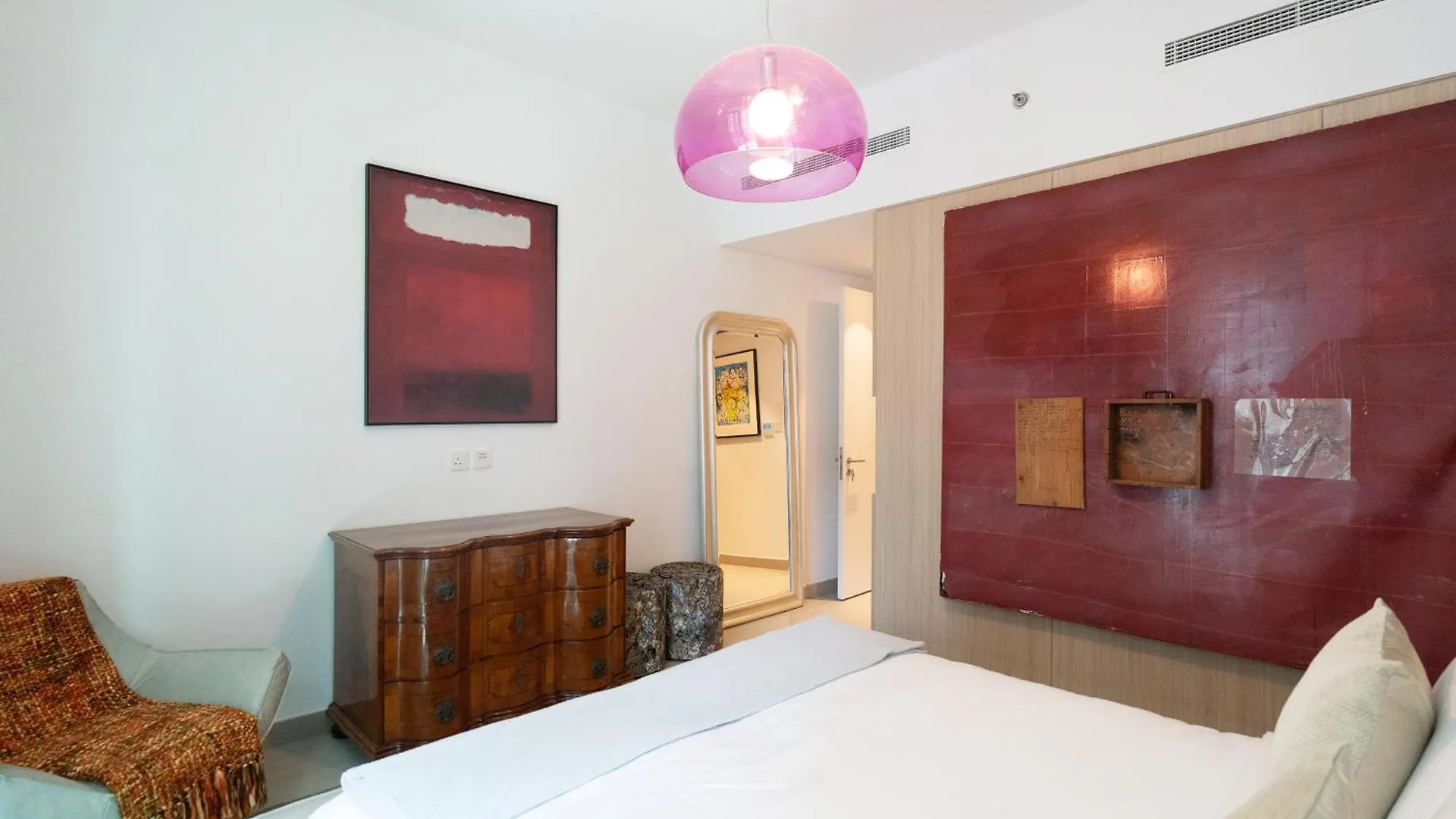 Aesthetic 1Br-Unit At Berkeley Palace Dubai 0*,  United Arab Emirates